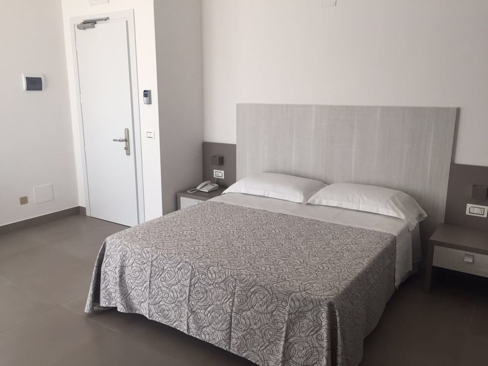 Hotel Caravel Vasto Dış mekan fotoğraf