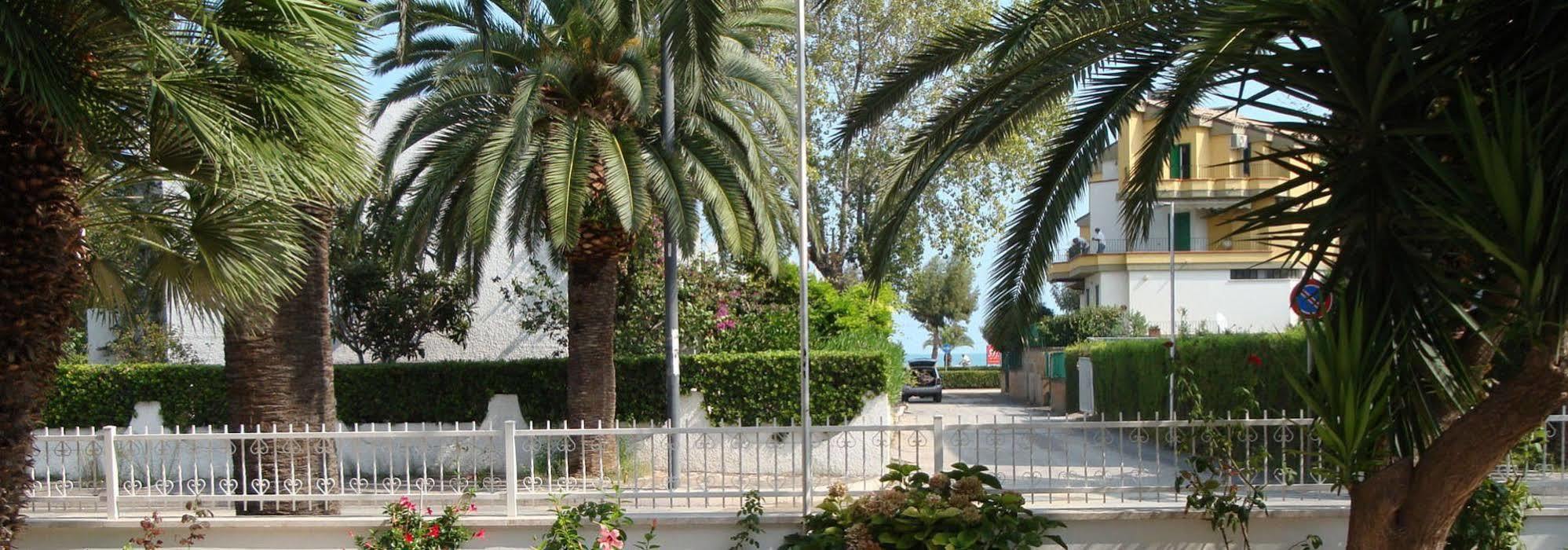 Hotel Caravel Vasto Dış mekan fotoğraf