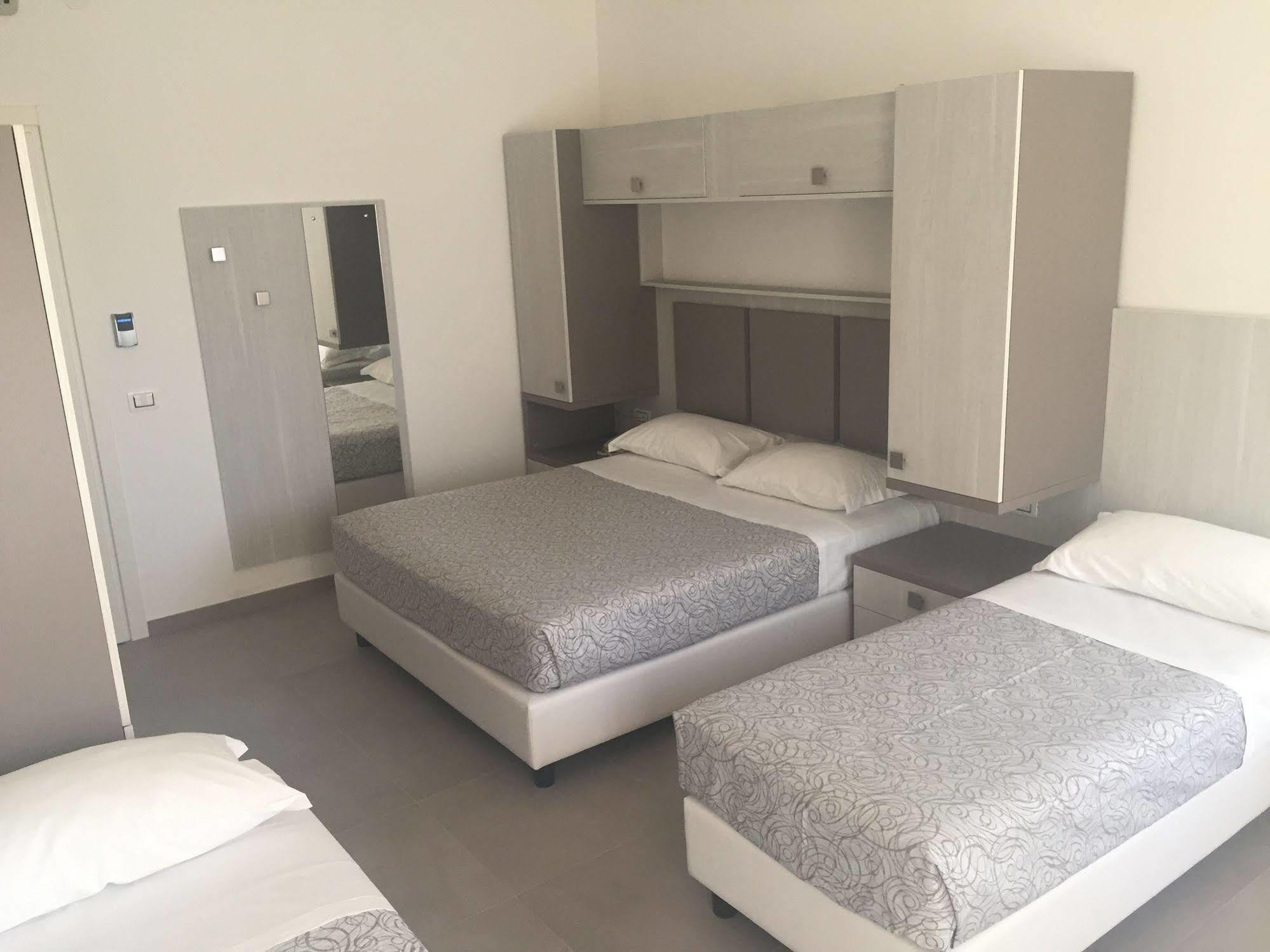 Hotel Caravel Vasto Dış mekan fotoğraf